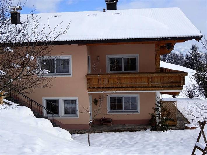 Ferienwohnung für 7 Personen, mit Terrasse und Garten in Rettenschöss