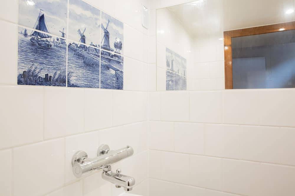 Voile 'Liberté' Amsterdam, 7 cabines, 20 lits in Weesp, Groene Hart