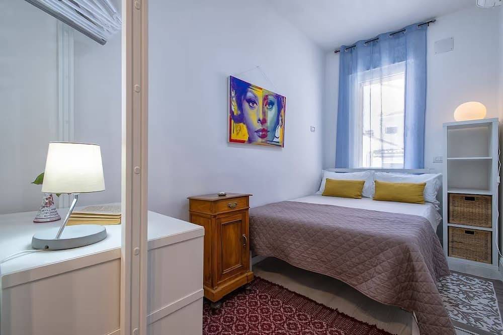 Ganze Wohnung, Gp23 Apartment - Renew apartment close to the sea and downtown Alghero in La Cunetta, Alghero