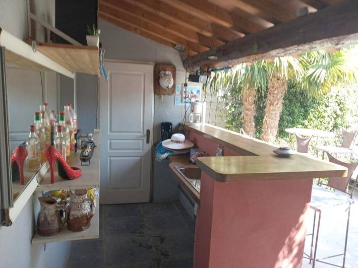 Gîte pour 2 personnes, avec jardin ainsi que piscine et vue à Valréas - 2