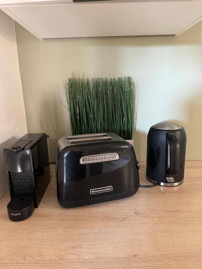 Gîte pour 7 personnes, avec terrasse et jardin à Genas - 2