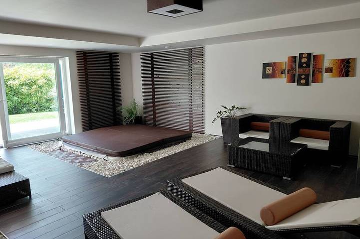 Private Familienvilla mit Jacuzzi und Pool in Wudersch, Danube-Ipoly National Park