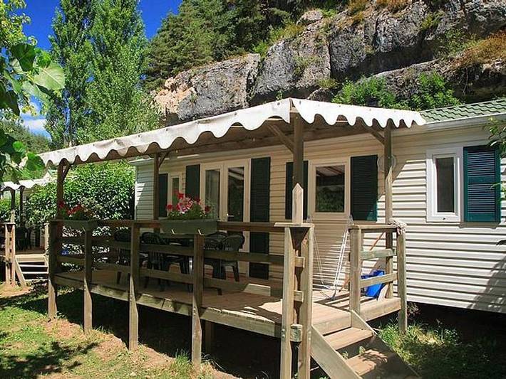 Camping pour 6 personnes, avec bassin pour enfant dans Lozère - 2