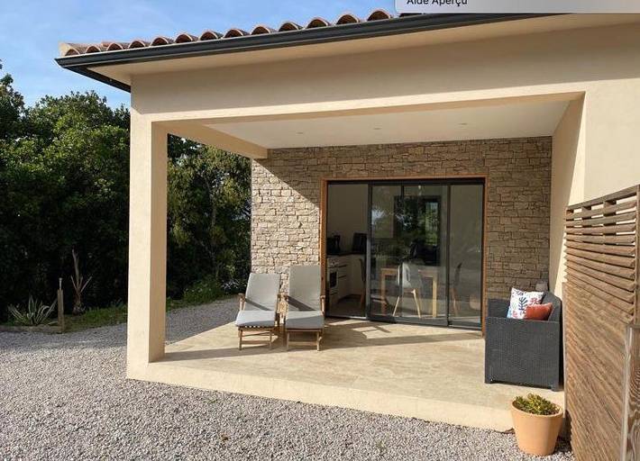 Gîte pour 4 personnes, avec terrasse et jardin à Cuttoli-Corticchiato