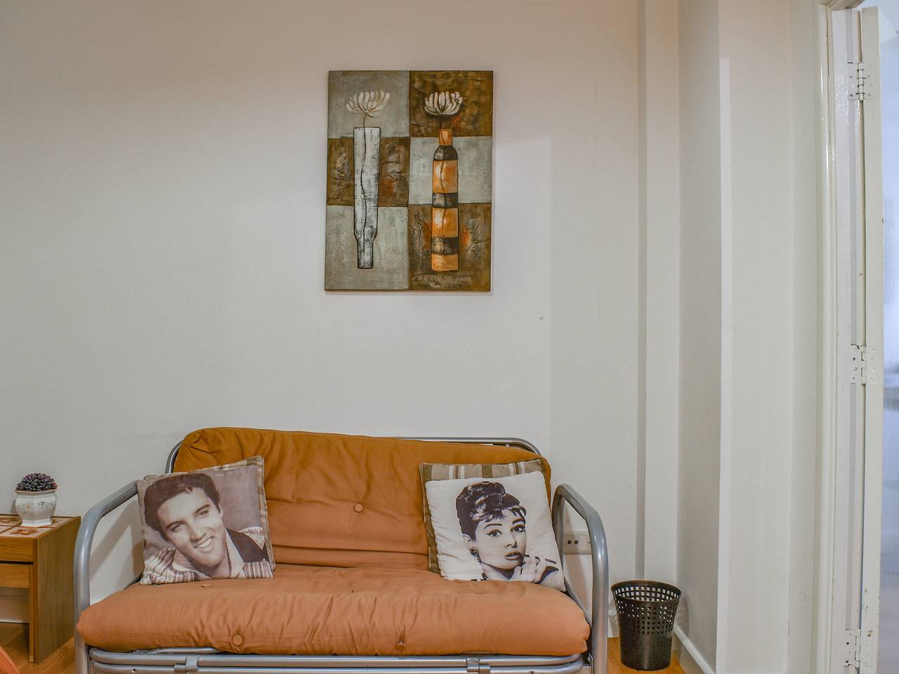 Entire apartment, Palm Court in Boscombe, Bournemouth