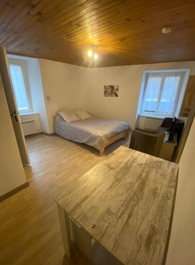 Gîte pour 2 personnes à Massiac - 3