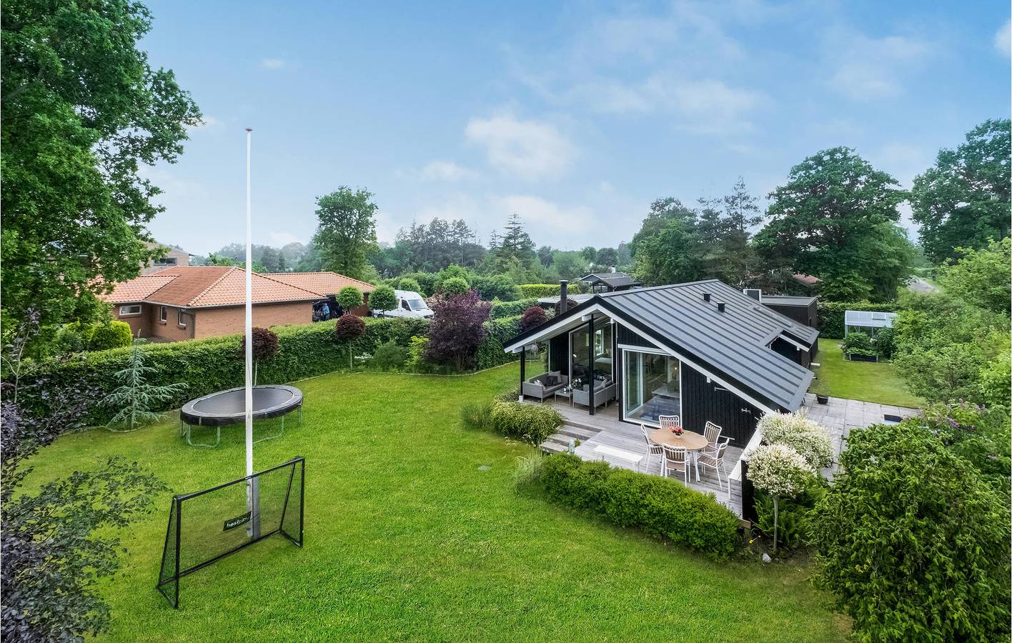 Feriehus for 8 personer med terrasse in Saksild Strand, Rude Strand