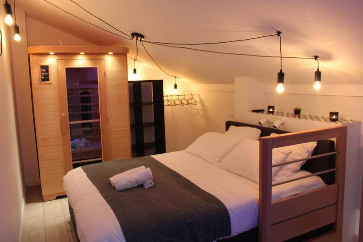 Gîte pour 4 personnes, avec sauna et jacuzzi à Vertou - 4
