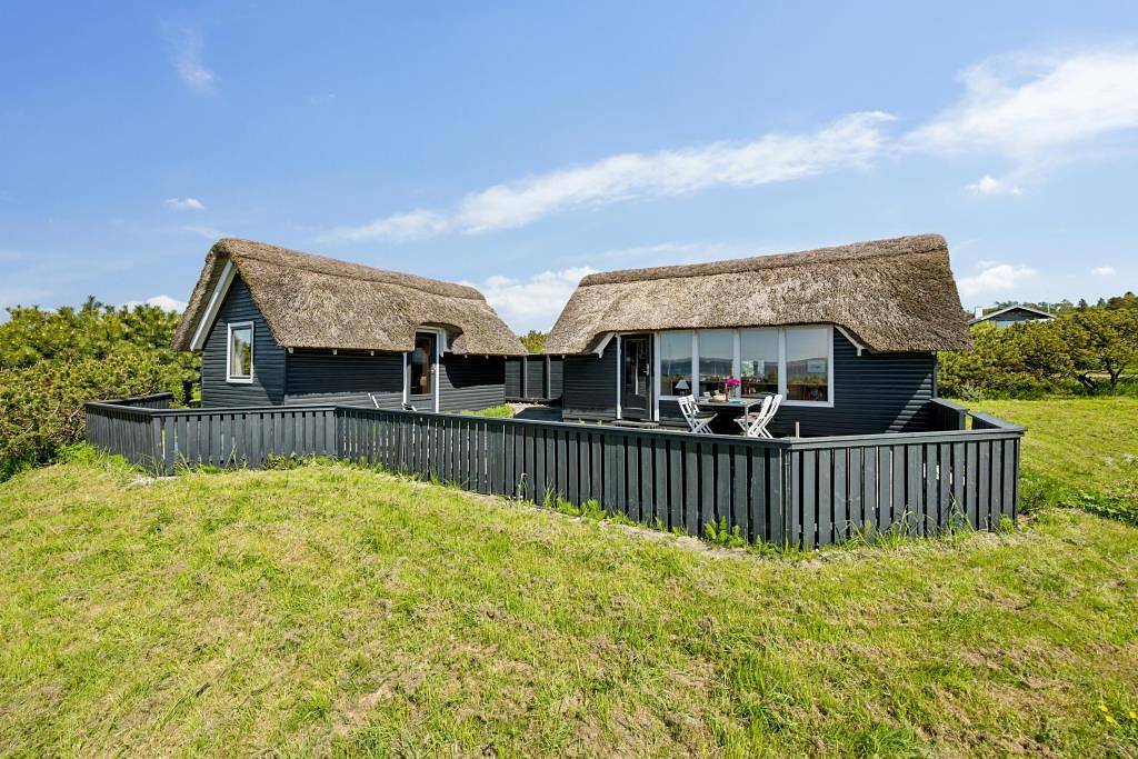 Gemütliches Ferienhaus mit Panoramablick über den Aarhus Bugt – ideal für einen erholsamen Urlaub in Skødshoved, Knebel