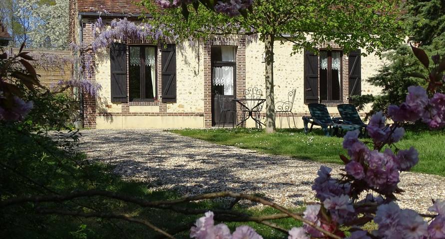 Gîte pour 2 personnes, avec jardin et terrasse dans Orne - 4