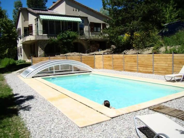Appartement de vacances pour 2 personnes, avec Terrasse ainsi que Jardin et Piscine