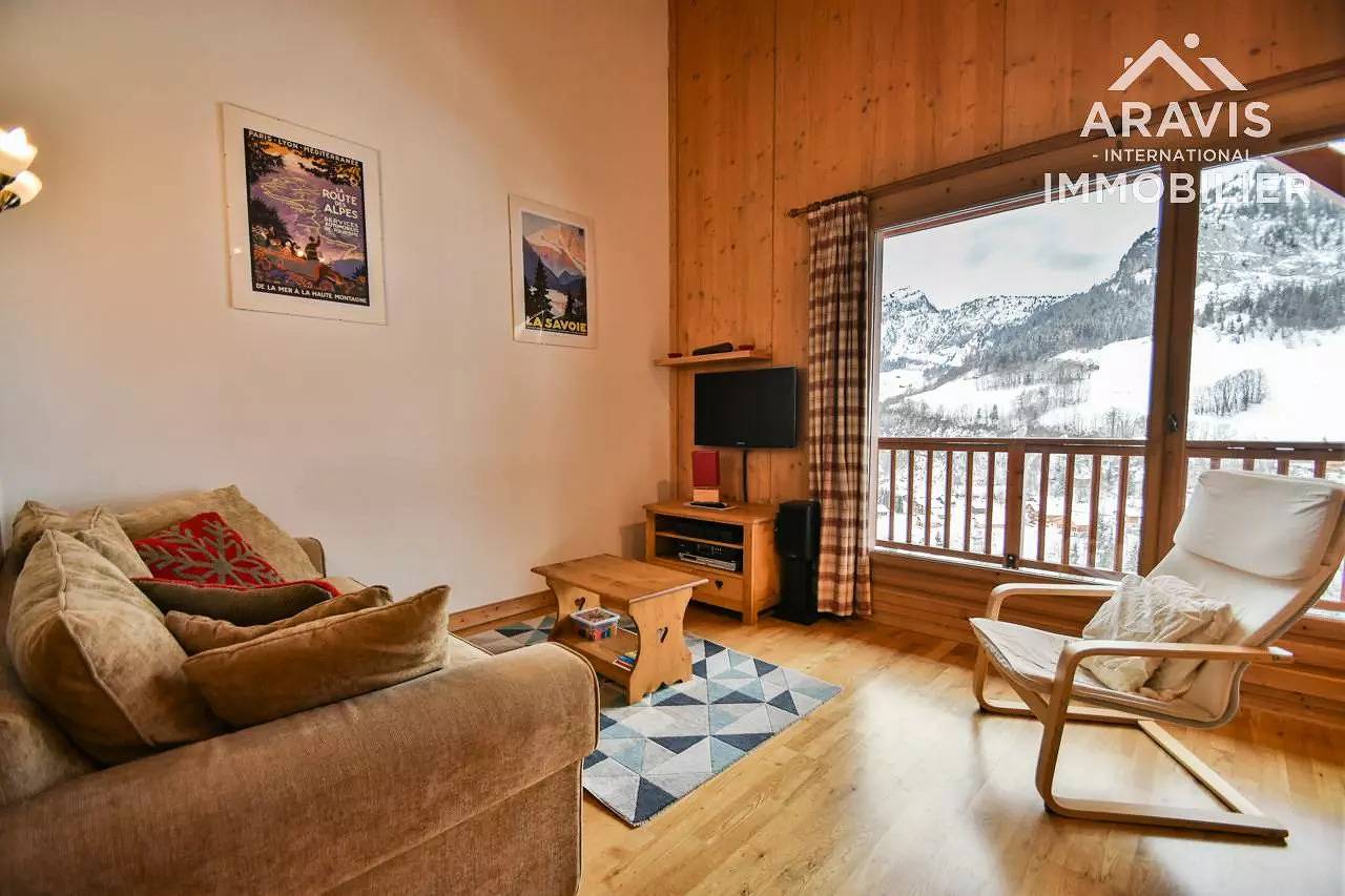 Apartamento entero, Refuge C6 - Moderno apartamento a 50 m de las pistas, 2 dormitorios, balcón sur con vista a la montaña in Le Grand-Bornand, Región de Annecy