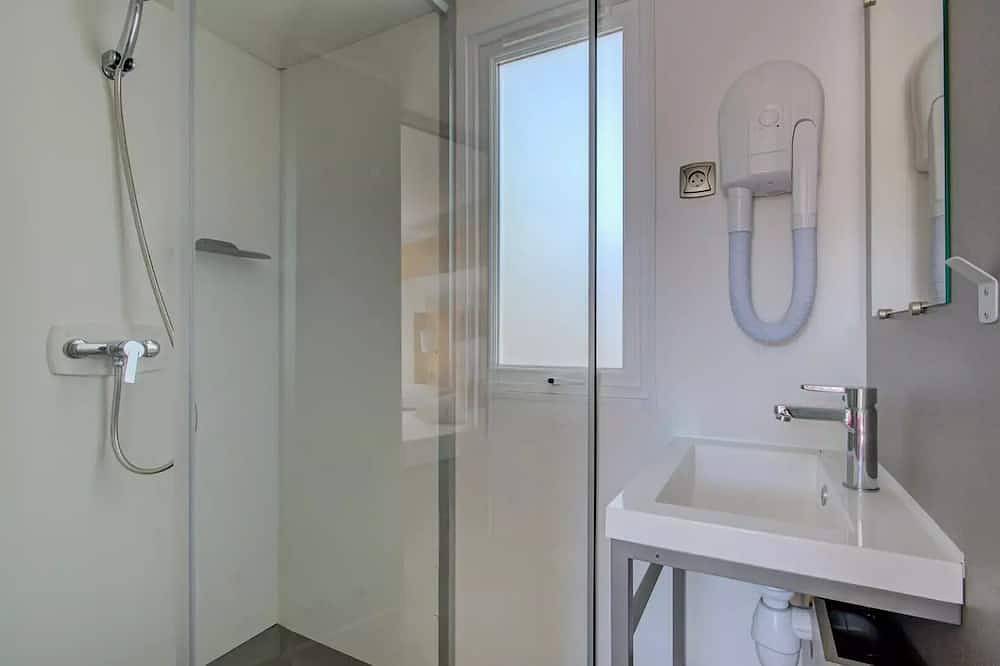 Mobil-home Premium Stella Maris Xl 4 Pièces 6 Personnes Climatisé + Tv 2sdb in Grau-d'Agde, Agde