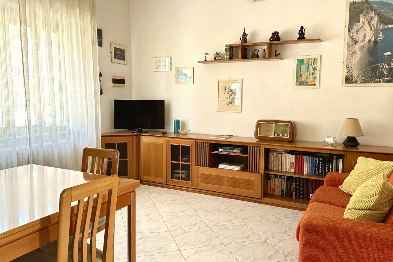Ganze Wohnung, N285 - Numana, four-room apartment 100 mt from the sea in Numana, Riviera del Conero