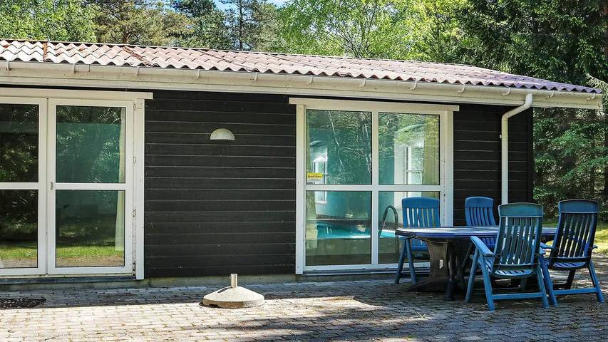 Ferienhaus für 11 Personen, mit Sauna und Pool sowie Whirlpool und Terrasse in Himmerland - 4