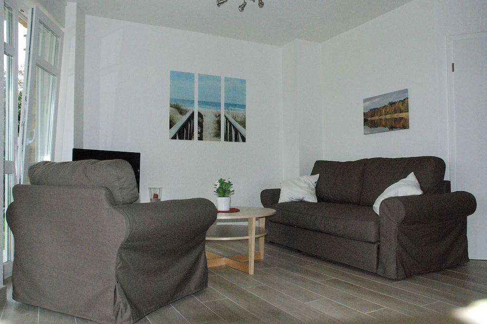 Ganze Wohnung, Moderne Ferienwohnung Strandgeist auf Fehmarn mit Terrasse und Gartenblick in Ostfehmarn, Fehmarn