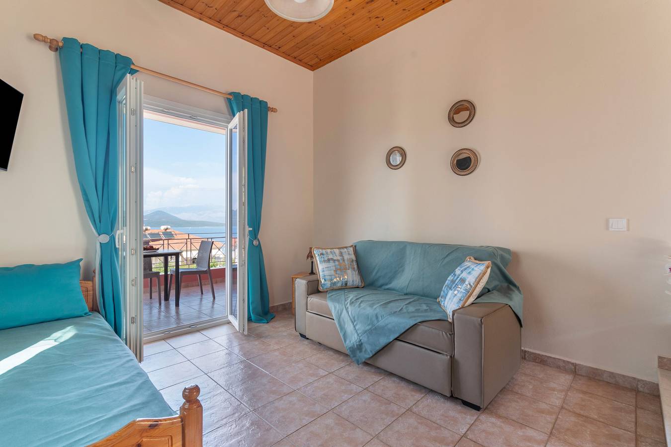 Entire apartment, Apartment '' with Sea View, Wi-Fi and Air Conditioning in Nikiana, Alexandros