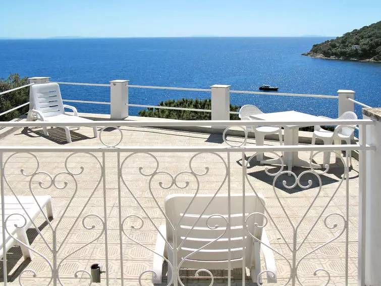 House 4 People in Rio Marina, Elba