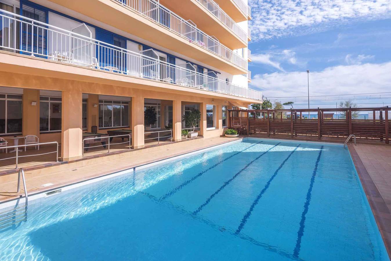 Entire holiday apartment, Holiday apartment with balcony and pool  in Pineda de Mar, Costa del Maresme