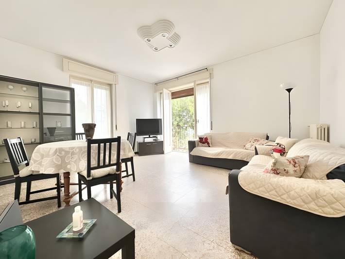 Ferienwohnung für 4 Personen, mit Balkon in San Remo