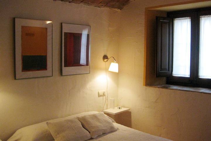 Location de vacances pour 4 personnes, avec terrasse dans Peratallada - 3