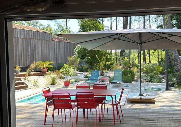 Villa pour 8 personnes, avec Terrasse et Jardin ainsi que Piscine et Vue à Mimizan - 2