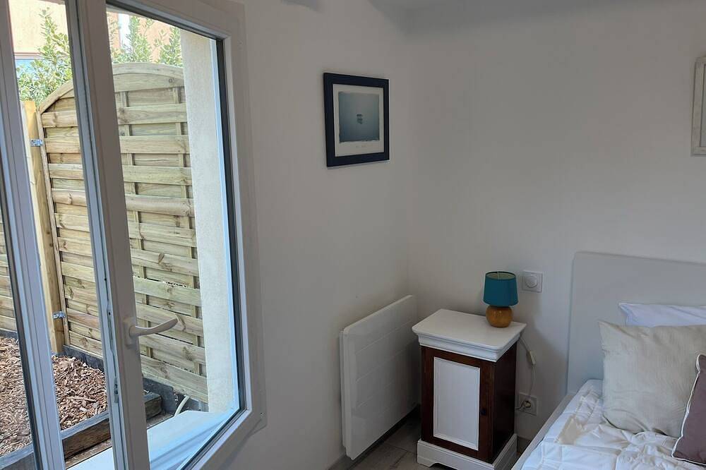 Charming gîte in Carantec, 44m² of happiness between sea, calm and barbecue! in Carantec, Ceinture Dorée