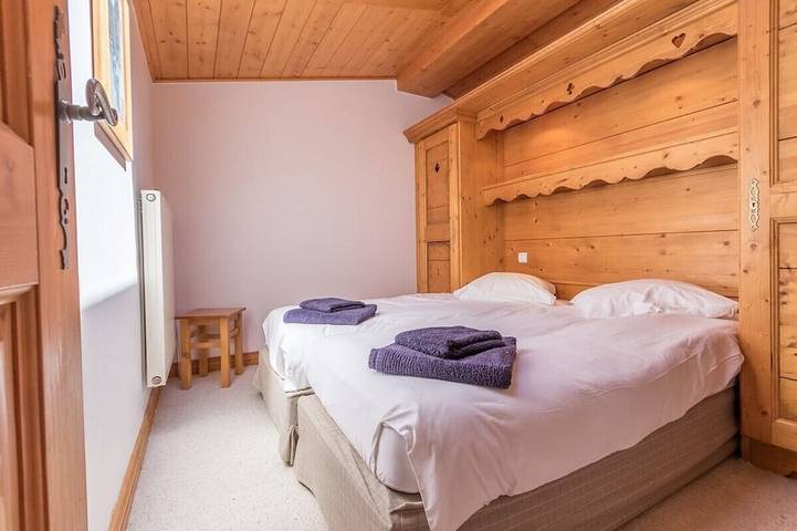 Ganze Wohnung, Superb Maisonette, freie Aussicht, in Residenz mit Pool, direkter Zugang zur Skipiste in Arc 1800, Bourg-Saint-Maurice