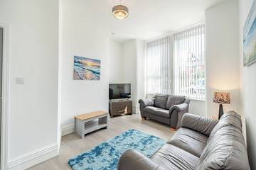 Apartment for 2 People in Lytham St Annes, Blackpool Pleasure Beach, Photo 4