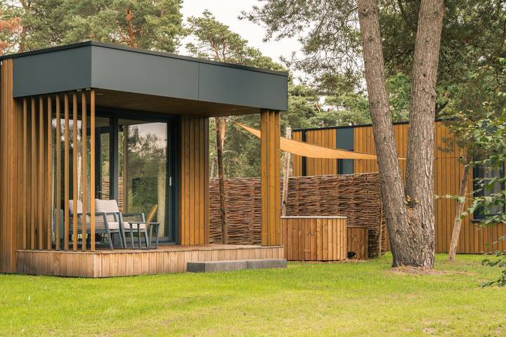 Hofparken De Bergvennen — Wasser-Lodge mit Hot Tub | 2 Pers. in Twente