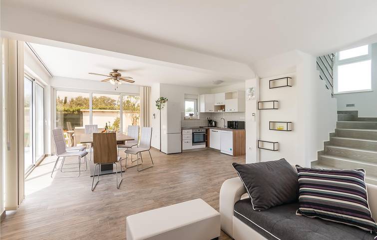 Ferienhaus für 6 Personen, mit Terrasse in Fazana - 3