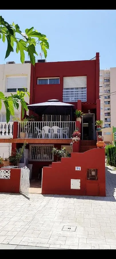 Apartamento de vacaciones para 4 personas, con piscina además de jardín y vistas - 1