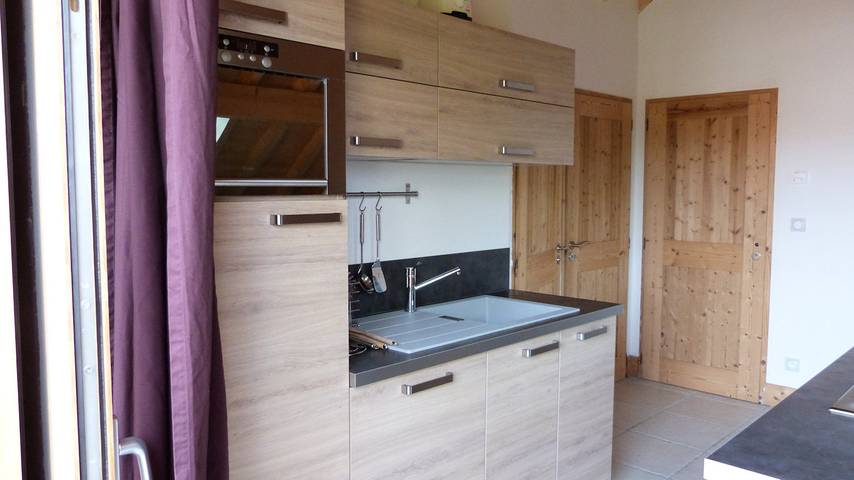 Gîte pour 2 personnes, avec balcon et jacuzzi à Saint-Eustache - 4