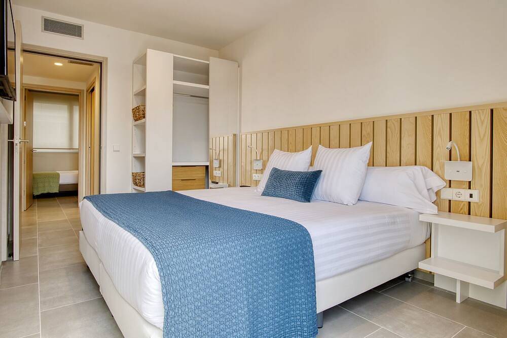 Appartamento intero, A few minutes from Sagrada Familia. New and spacious apartment in Barcelona Centre, Barcellona