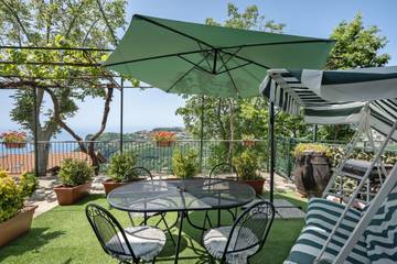 Gîte pour 4 personnes, avec jardin, animaux acceptés à Agerola