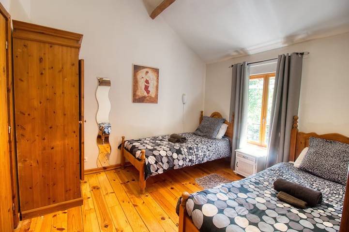 Location de vacances pour 12 personnes, avec jardin, animaux acceptés à Saint-Martin-de-Gurson - 4