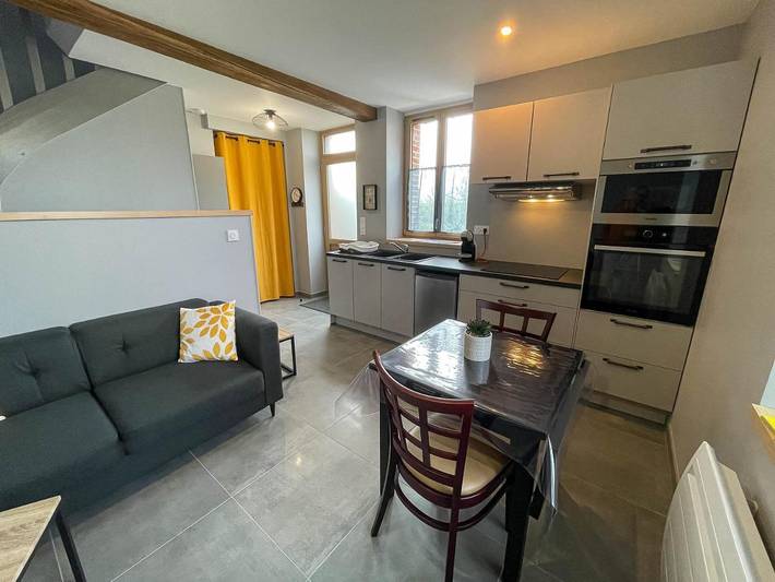 Location de vacances pour 2 personnes, avec jardin et vue à Flogny-la-Chapelle - 3