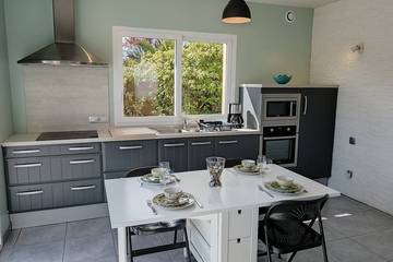 Location de vacances pour 3 personnes, avec terrasse et jardin, animaux acceptés dans Le Dossen