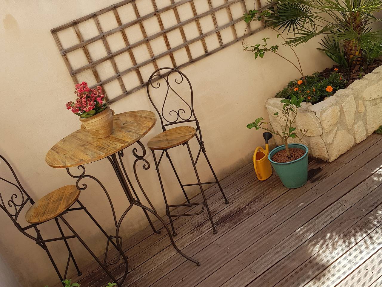 Ganze Wohnung, Frontignan Wohnung mit Terrasse und Küche, nahe dem Stadtzentrum in Frontignan, Côte d'Améthyste