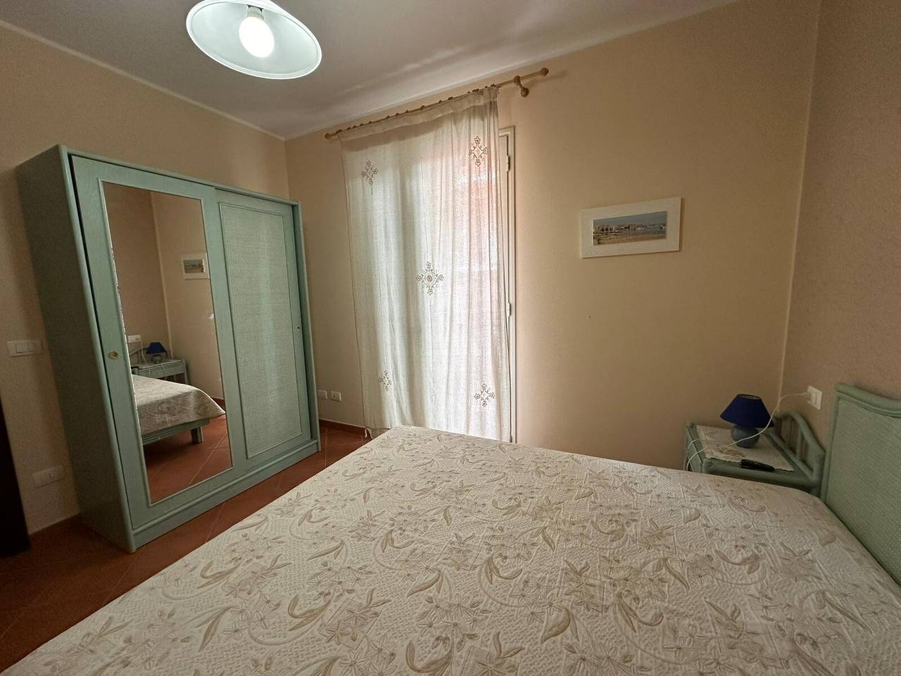 Apartamento entero, Apartamento 'Nettuno con Terraza', vistas al mar, Wi-Fi y aire acondicionado in Capo Passero, Portopalo di Capo Passero