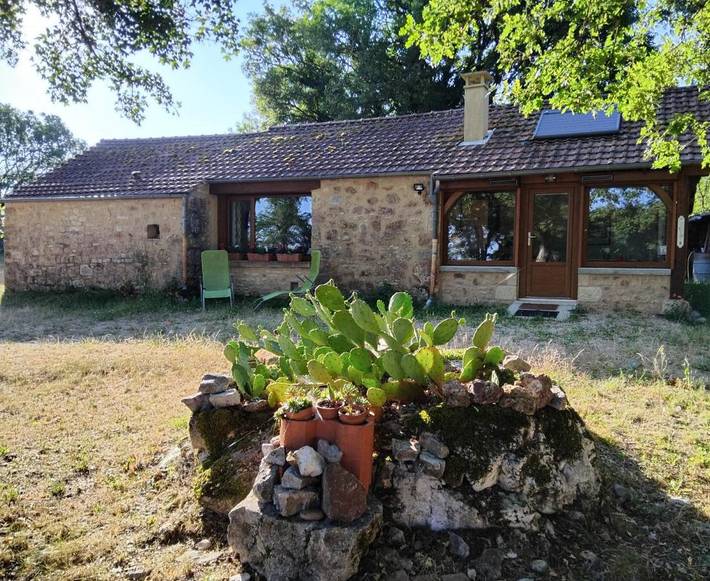Location de vacances pour 4 personnes, avec Terrasse ainsi que Jardin et Vue à Gintrac