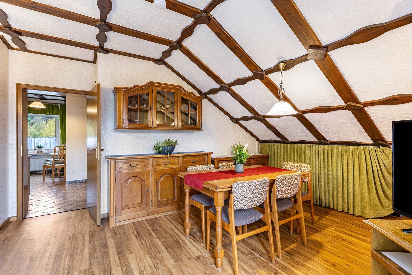 Ganze Wohnung, Ferienwohnung 'Ferienwohnung Napierski' mit Bergblick, Balkon und Wi-Fi in Willingen, die Mittelgebirge