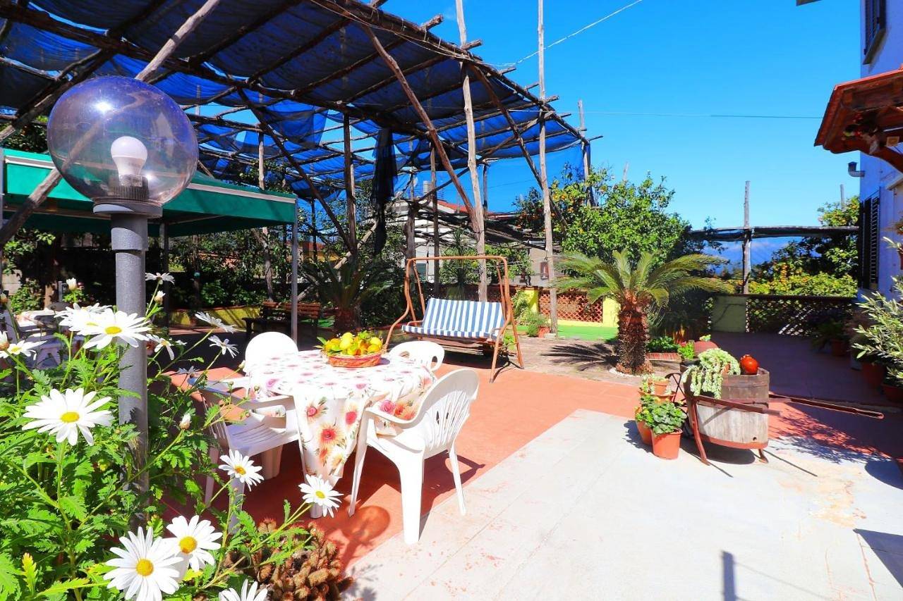 De Vivo Realty - B&B La Maison de Titty&Margy in Piano di Sorrento, Napoli e dintorni