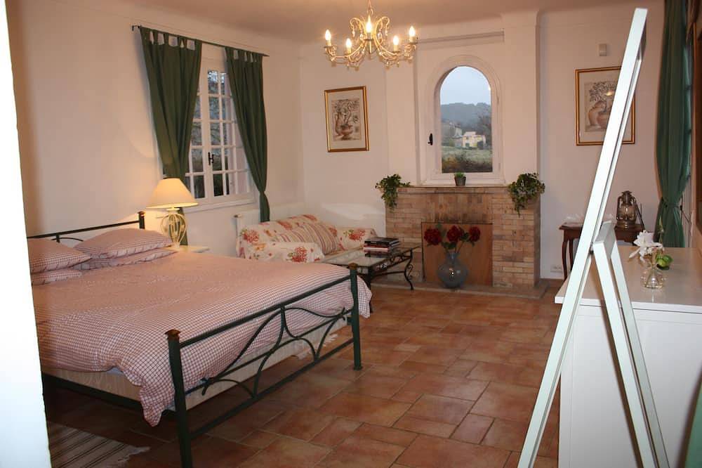 Geräumige Villa in der Provence, in der Nähe von Lorgues, mit beheiztem Pool in Le Thoronet, Draguignan Region