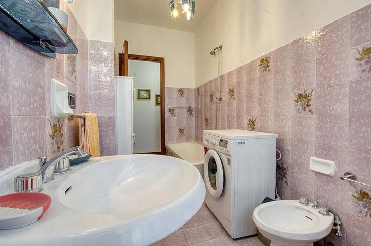 Appartamento intero, Appartamento a Cogorno dove sono ammessi animali domestici, con Wifi. in San Salvatore, Cogorno