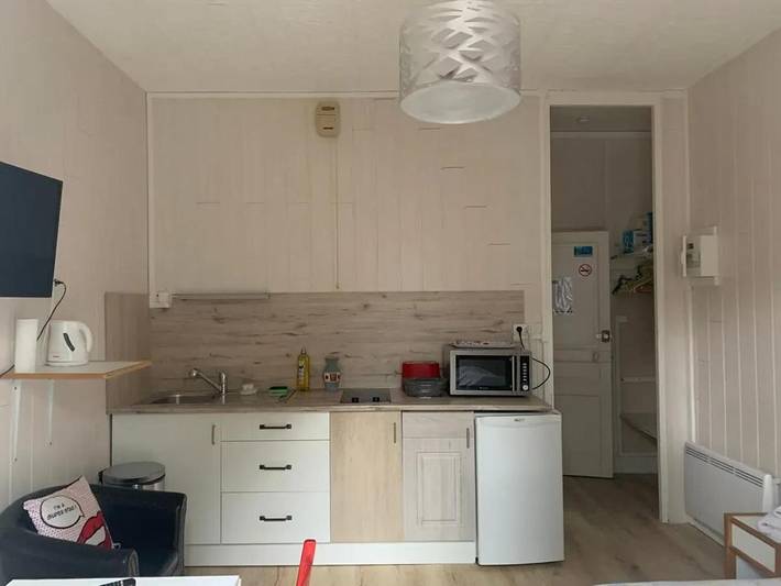 Gîte pour 2 personnes dans Thermes De Neris Les Bains Neris Les Bains - 2