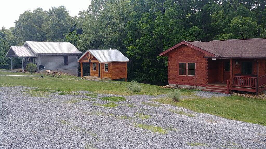 Bleidts Böcke und Basskabinen in Trigg County