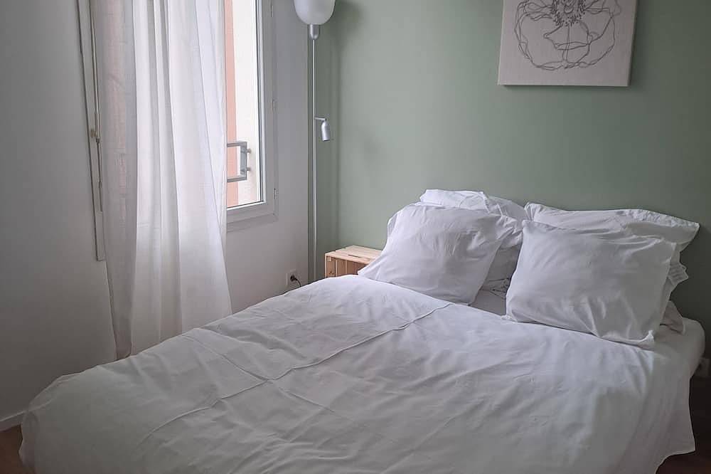 Aux portes du stade de France in Saint-Denis, Seine-Saint-Denis