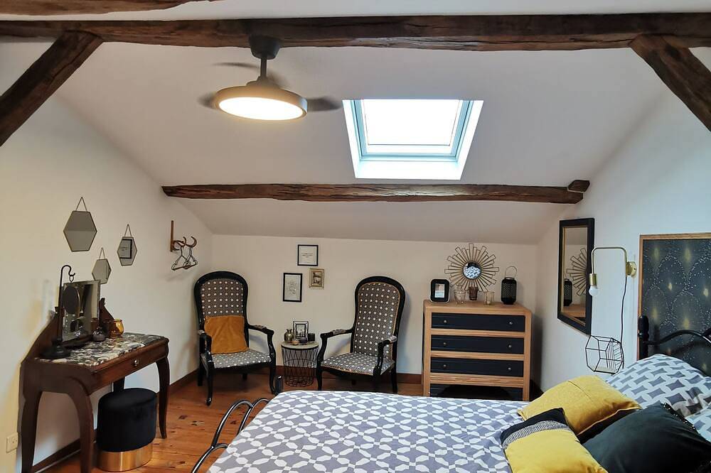 Gîtes de la Roche Élie - \"Chez Léonie\" in Rom, Région de Niort