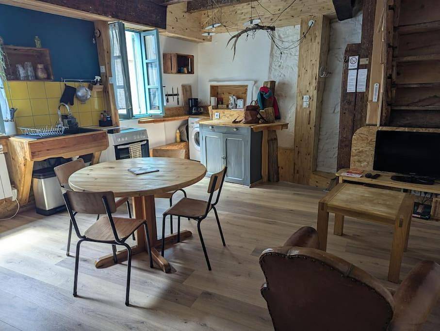 Appartement entier, Maison au cœur de la ville de Mende in Mende, Parc national des Cévennes